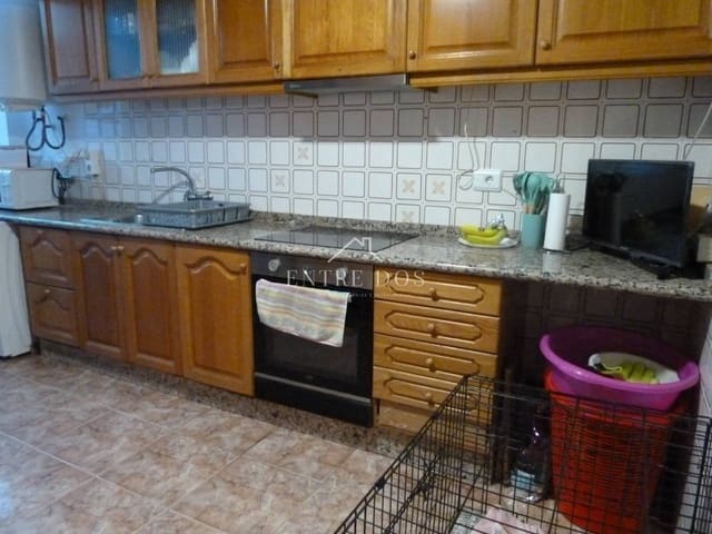 4 makuuhuone Asunto myytävänä paikassa Vila-real - 130 000 € (Ref: 10127499)