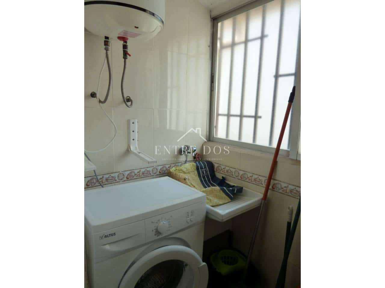 2 bedroom Townhouse for sale in Oropesa  with pool garage - € 220,000 (Ref: 10131081)