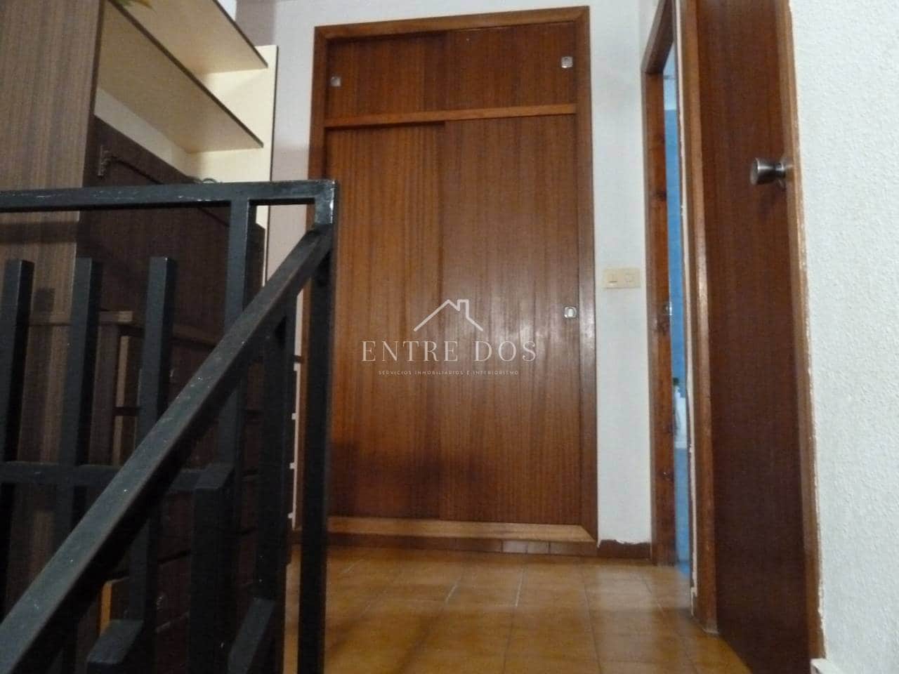 2 bedroom Townhouse for sale in Oropesa  with pool garage - € 220,000 (Ref: 10131081)