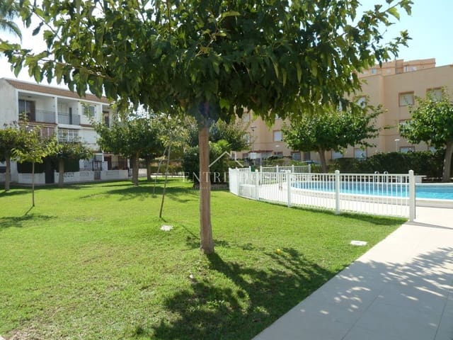 2 quarto Casa em Banda para venda em Oropesa  com piscina garagem - 220 000 € (Ref: 10131081)