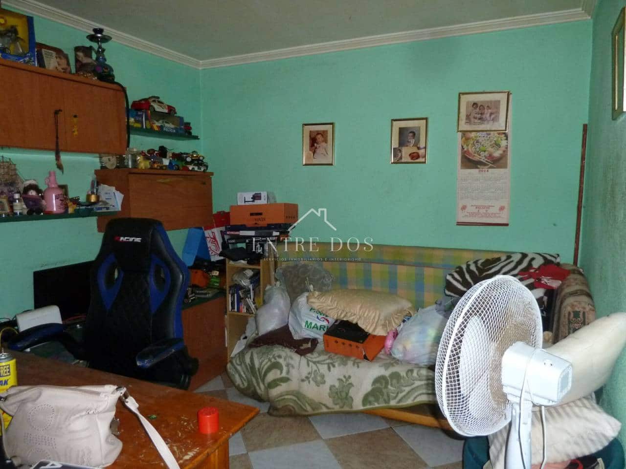 4 bedroom Townhouse for sale in Vila-real - € 150,000 (Ref: 10131082)