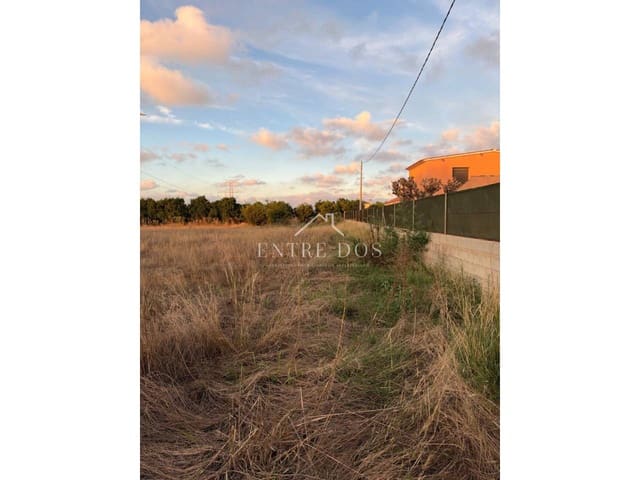 Grunde uden byggetilladelser til salg i Vila-real - € 36.000 (Ref: 10158836)