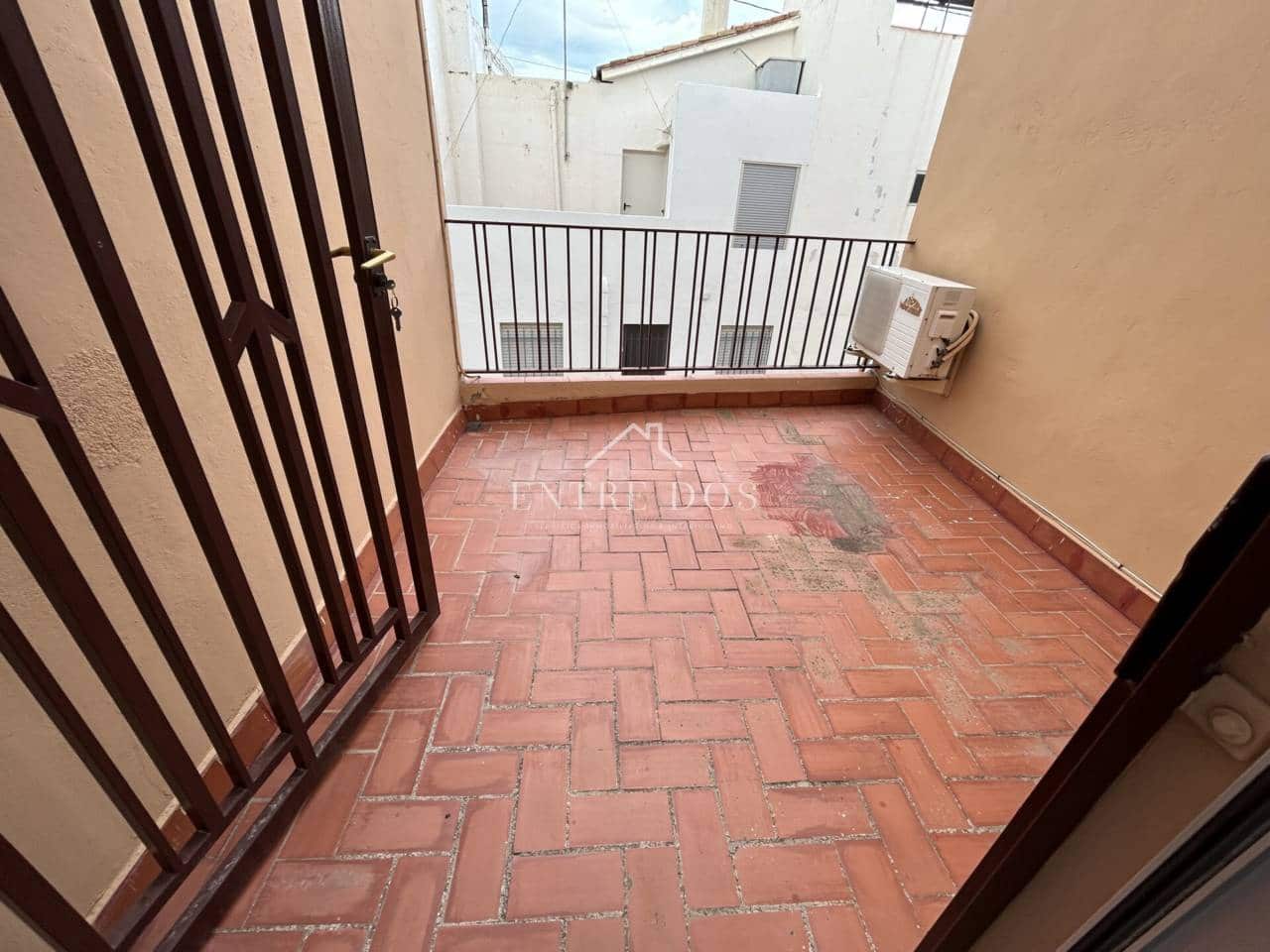 5 chambre Appartement à vendre à Almassora / Almazora - 140 000 € (Ref: 8456078)