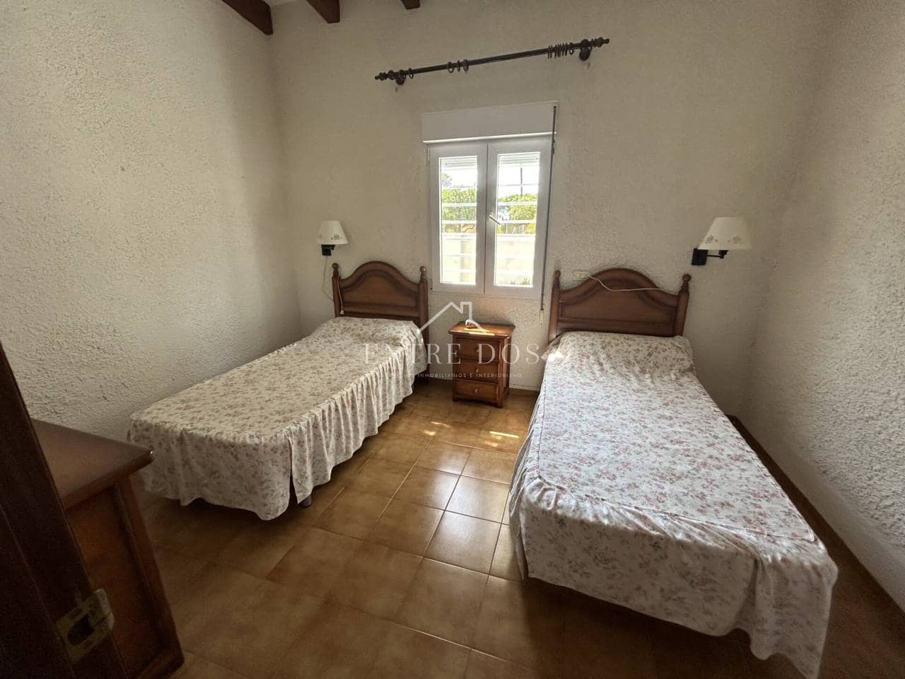 5 bedroom Villa for rent in Castello de la Plana with pool garage - € 4,000 (Ref: 8456086)