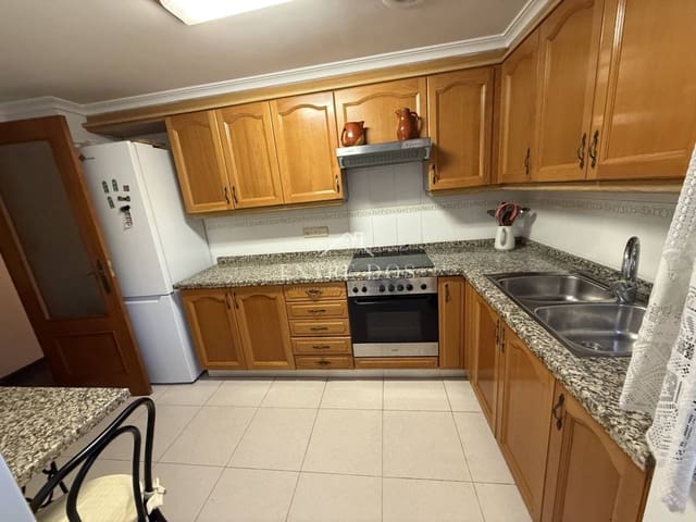 3 soveværelse Lejlighed til salg i Castelló de la Plana med garage - € 169.000 (Ref: 8741938)