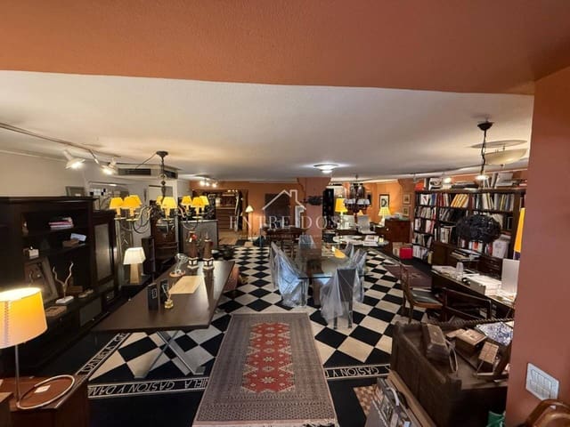 1 soverom Kommersiell til salgs i Castelló de la Plana - € 160 000 (Ref: 8742912)
