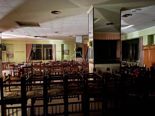 Restaurant/Bar for sale in Castelló de la Plana - € 260,000 (Ref: 8802683)