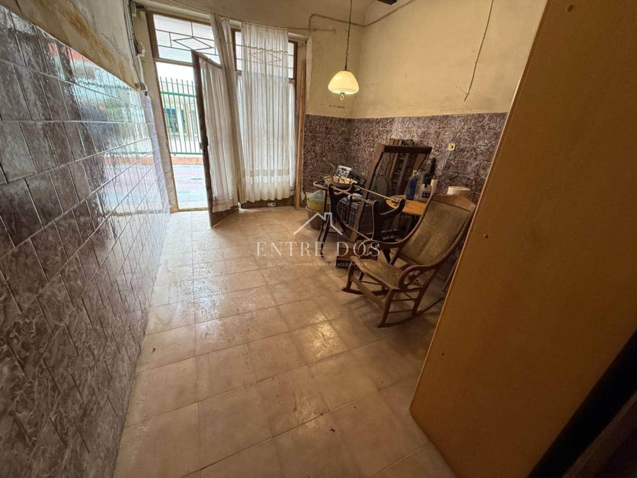 7 soveværelse Villa til salg i Castello de la Plana - € 159.000 (Ref: 8821187)