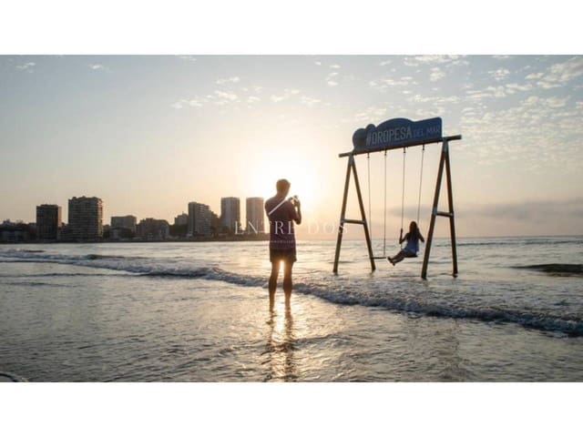 4 sypialnia Dom na sprzedaż w Oropesa  z basenem garażem - 290 000 € (Ref: 8868862)