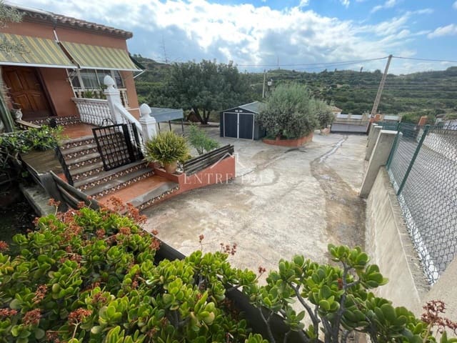 4 slaapkamer Villa te koop in Borriol met zwembad garage - € 400.000 (Ref: 8956546)