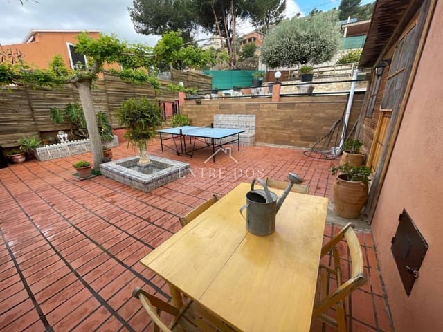 4 slaapkamer Villa te koop in Borriol met zwembad garage - € 400.000 (Ref: 8956546)