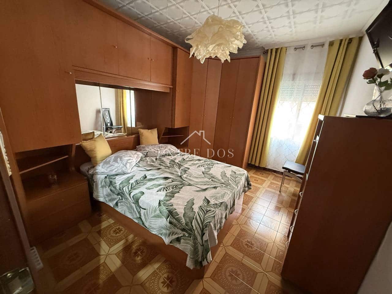 6 soveværelse Villa til salg i L'Alcora med garage - € 128.900 (Ref: 8993457)