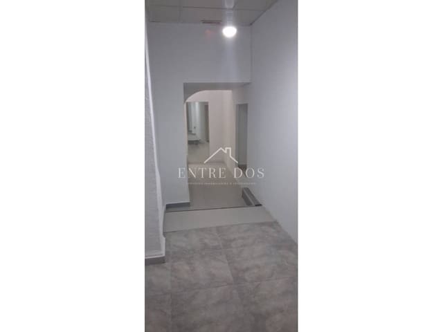 4 bedroom Commercial for sale in Castelló de la Plana - € 165,000 (Ref: 9057266)