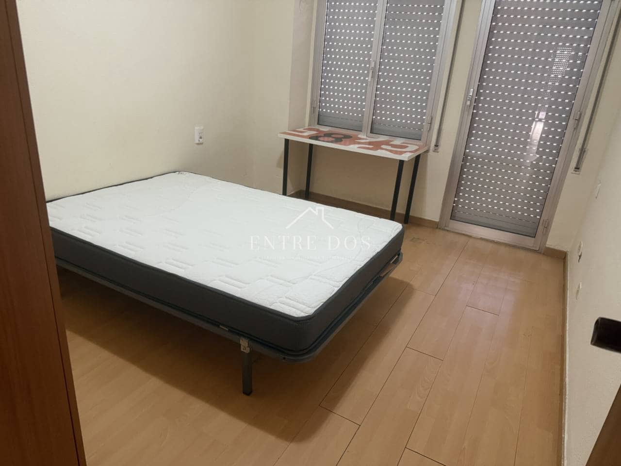 4 camera da letto Appartamento da affittare in Castello de la Plana - 900 € (Rif: 9102660)