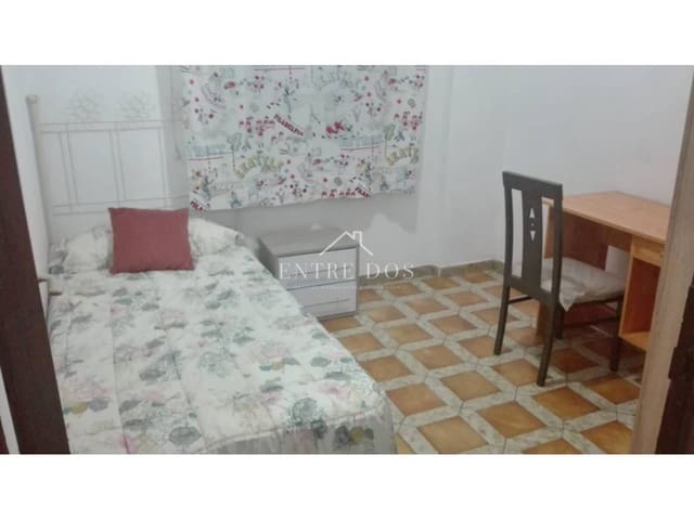 4 camera da letto Appartamento da affittare in Castelló de la Plana - 860 € (Rif: 9108356)
