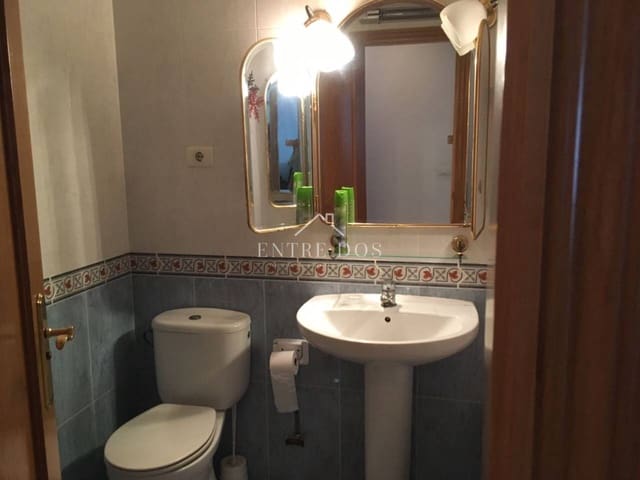 4 makuuhuone Asunto vuokrattavana paikassa Castelló de la Plana mukana 
autotalli - 910 € (Ref: 9113768)