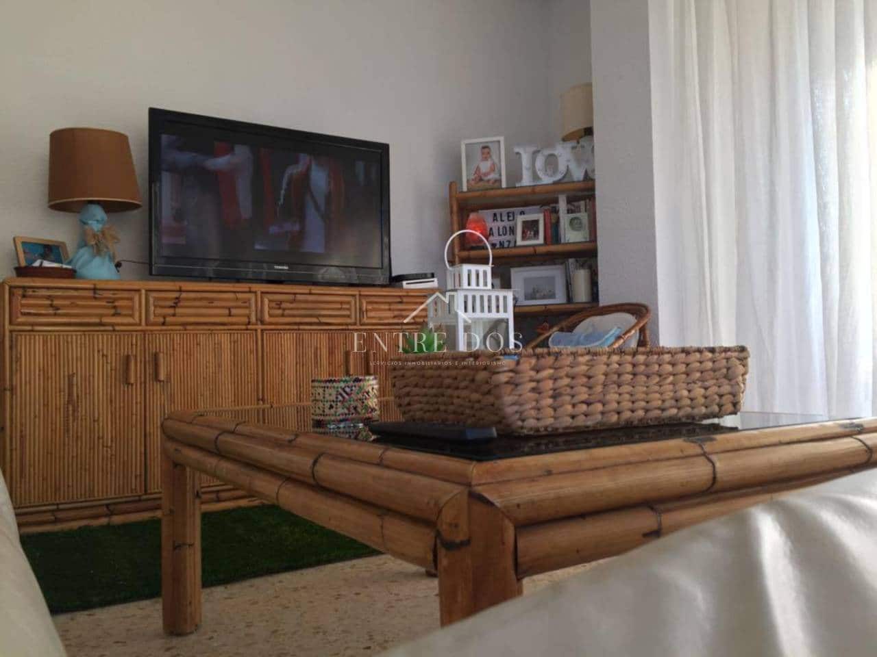 Piso de 2 habitaciones en Benicàssim en venta con piscina garaje - 360.000 € (Ref: 9217801)