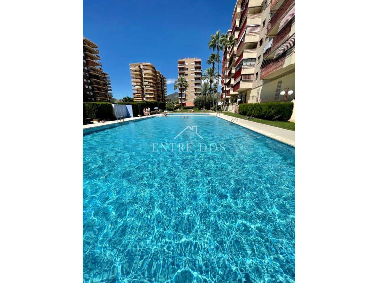 Piso de 2 habitaciones en Benicàssim en venta con piscina garaje - 360.000 € (Ref: 9217801)