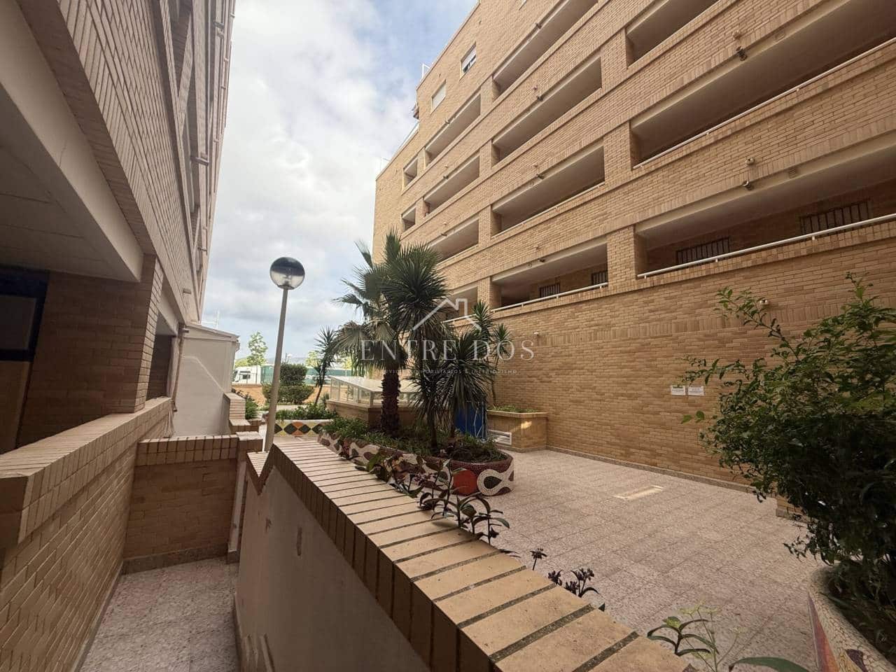2 bedroom Flat for sale in Oropesa  with pool garage - € 195,000 (Ref: 9251772)