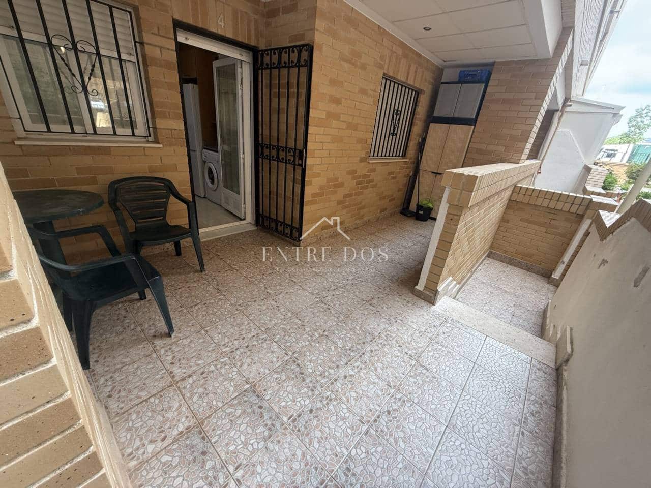 2 bedroom Flat for sale in Oropesa  with pool garage - € 195,000 (Ref: 9251772)