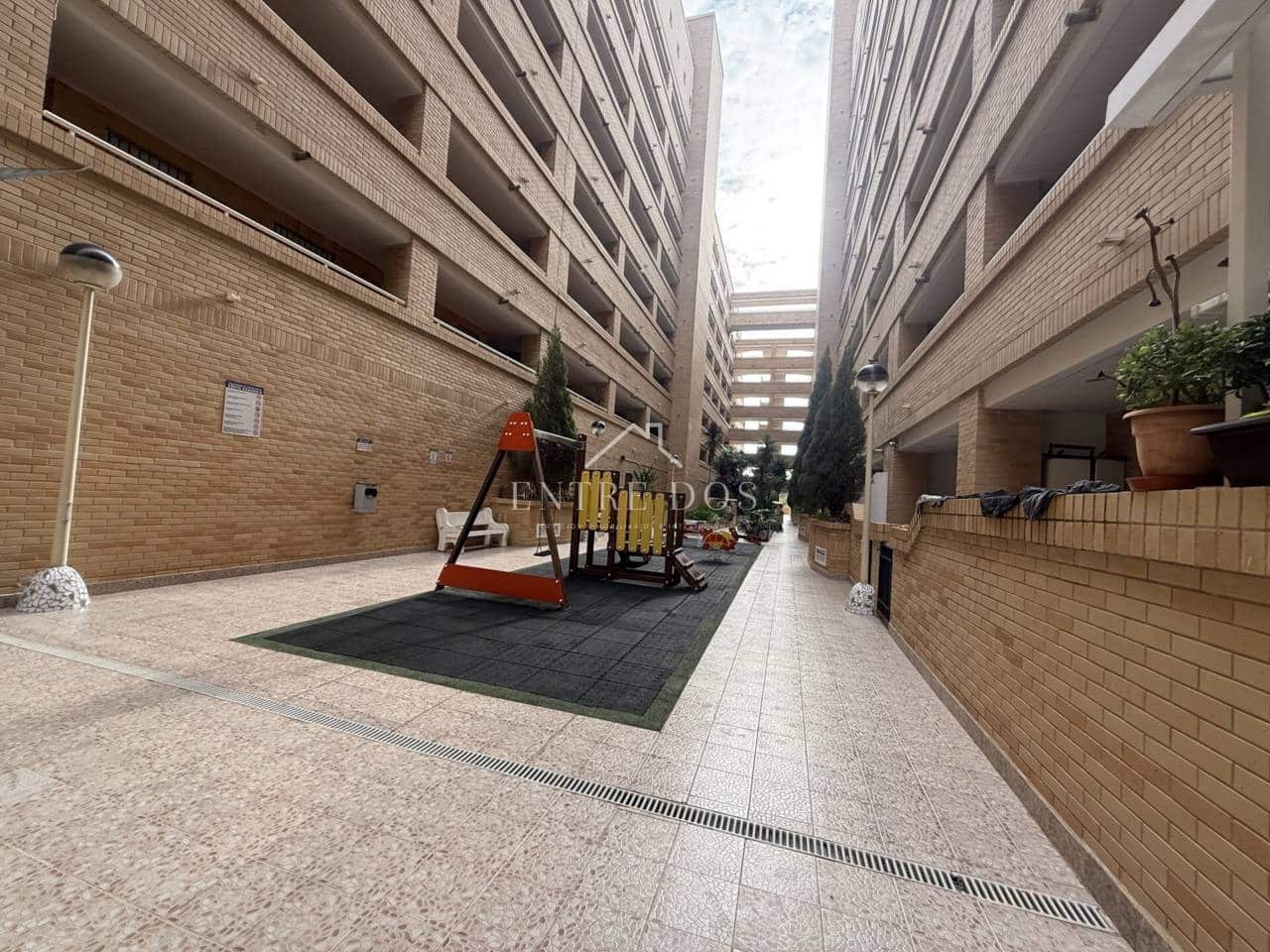 2 bedroom Flat for sale in Oropesa  with pool garage - € 195,000 (Ref: 9251772)