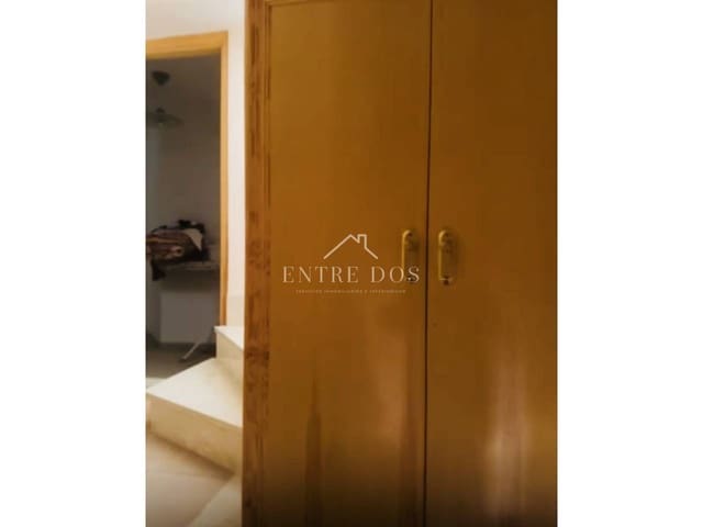 3 bedroom Townhouse for sale in El Toro with garage - € 120,000 (Ref: 9264050)