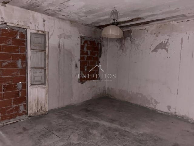 9 sovrum Hus till salu i Almassora / Almazora - 84 999 € (Ref: 9361997)