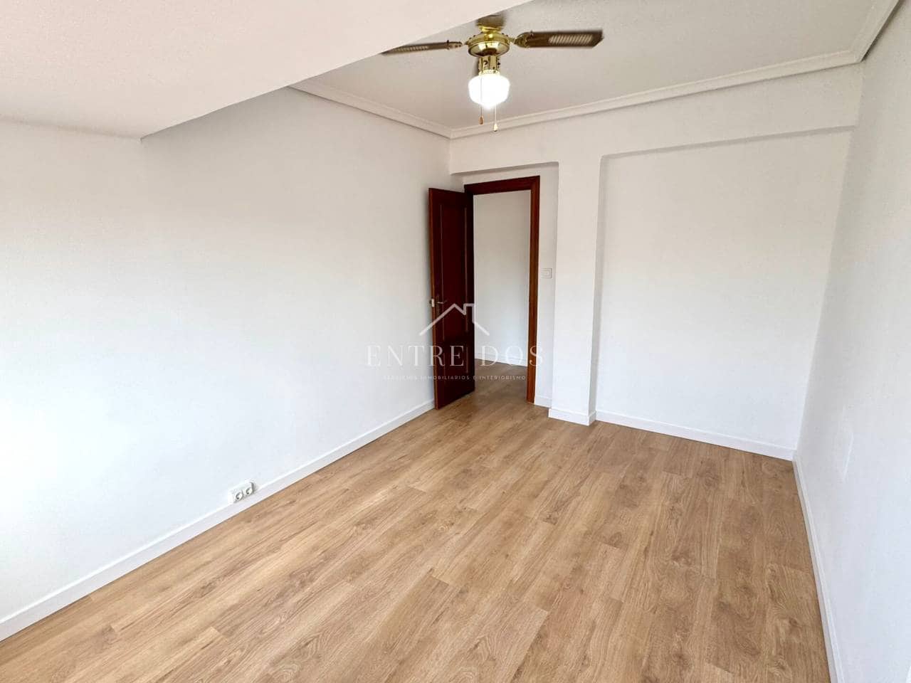 2 bedroom Apartment for sale in Castello de la Plana - € 115,999 (Ref: 9406409)