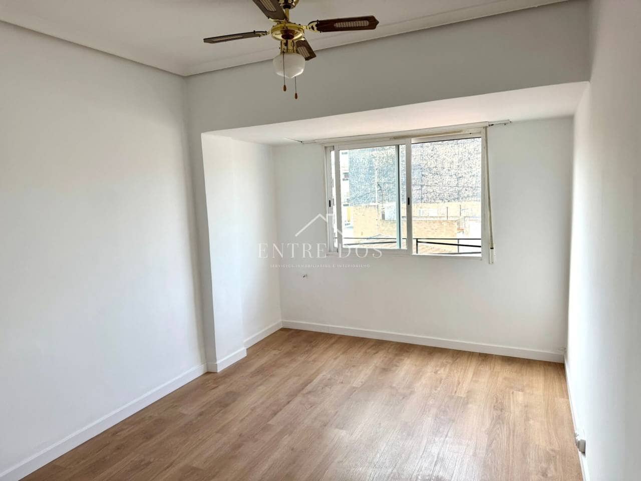 2 bedroom Apartment for sale in Castello de la Plana - € 115,999 (Ref: 9406409)