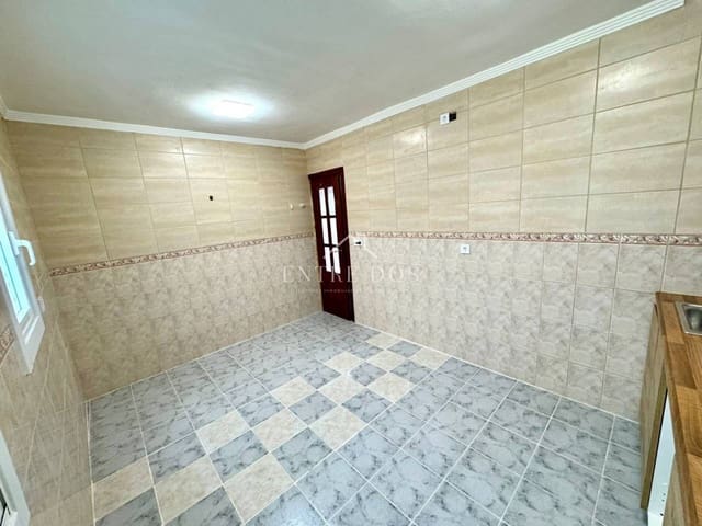 2 chambre Appartement à vendre à Castelló de la Plana - 115 999 € (Ref: 9406409)