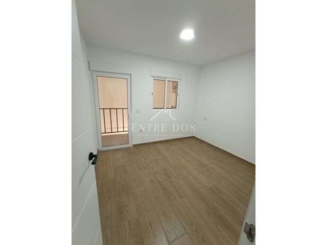 3 bedroom Semi-detached Villa for sale in Castelló de la Plana - € 198,999 (Ref: 9410656)