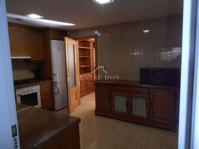 Adosado de 4 habitaciones en Almassora / Almazora en venta con garaje - 140.000 € (Ref: 9468008)