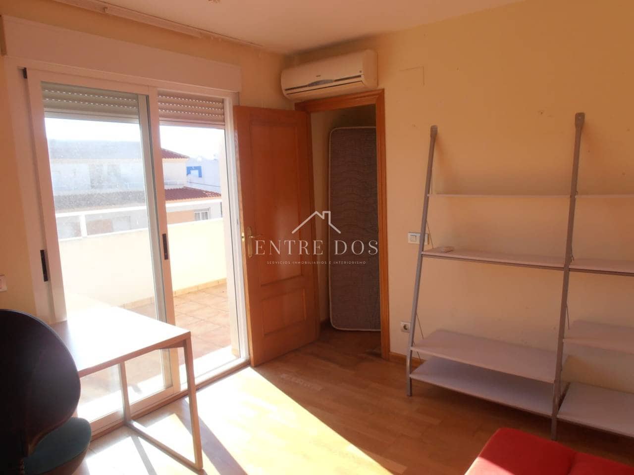 4 bedroom Terraced Villa for sale in Almassora / Almazora with garage - € 140,000 (Ref: 9468008)