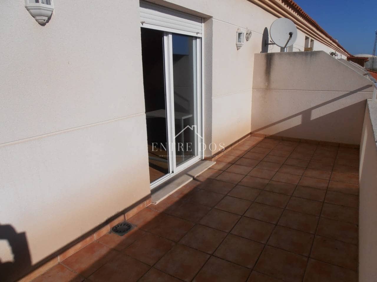 4 bedroom Terraced Villa for sale in Almassora / Almazora with garage - € 140,000 (Ref: 9468008)
