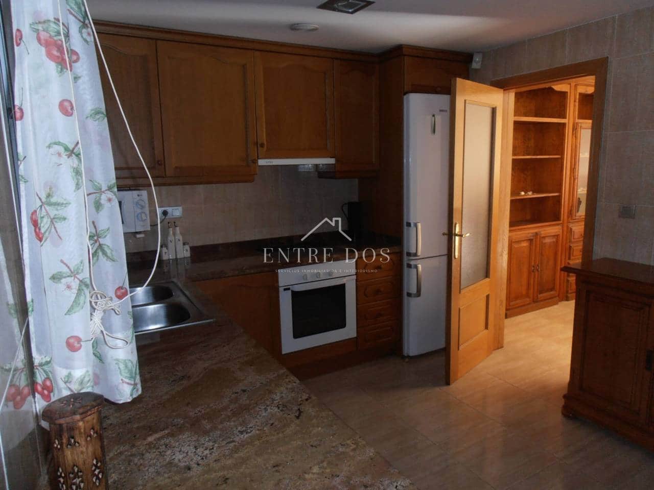 4 bedroom Terraced Villa for sale in Almassora / Almazora with garage - € 140,000 (Ref: 9468008)