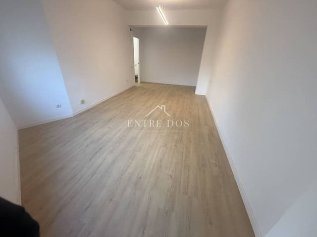 3 quarto Apartamento para venda em Castelló de la Plana - 132 000 € (Ref: 9468009)