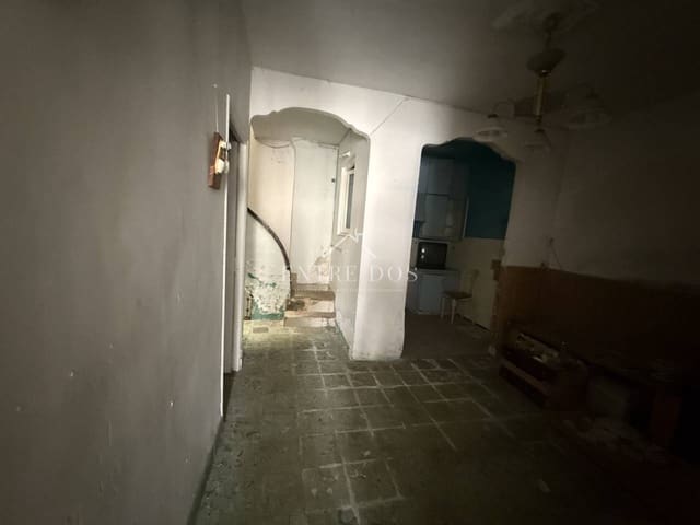 4 slaapkamer Huis te koop in Burriana / Borriana - € 53.000 (Ref: 9491040)