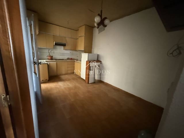 4 slaapkamer Huis te koop in Burriana / Borriana - € 53.000 (Ref: 9491040)