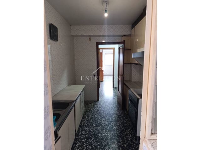 4 chambre Appartement à vendre à Betxí - 87 000 € (Ref: 9526036)