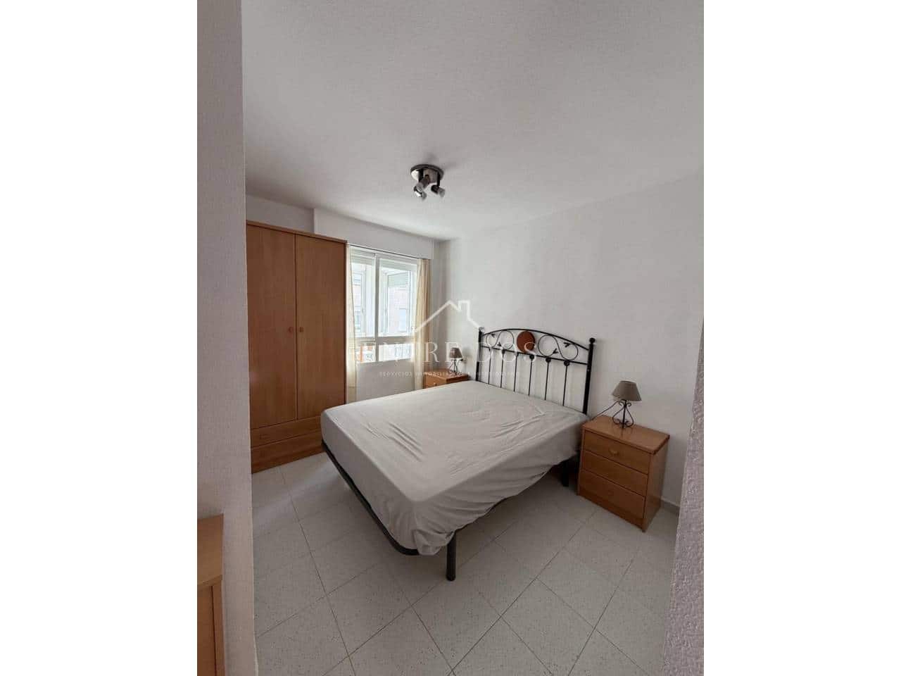 2 bedroom Flat for rent in Benicassim with pool garage - € 850 (Ref: 9561365)