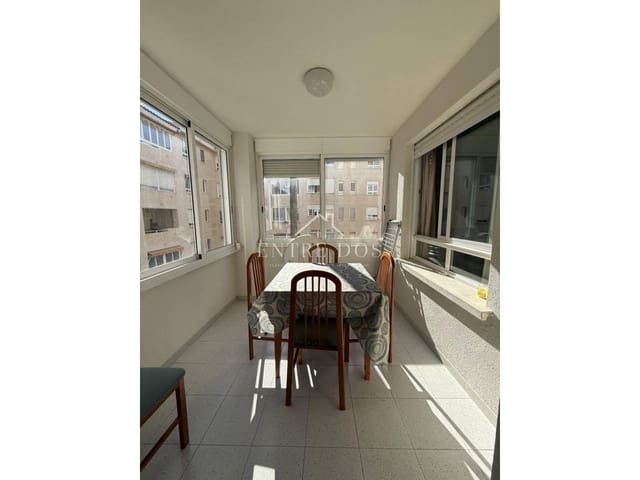 2 soveværelse Lejlighed til leje i Benicàssim med swimmingpool garage - € 850 (Ref: 9561365)