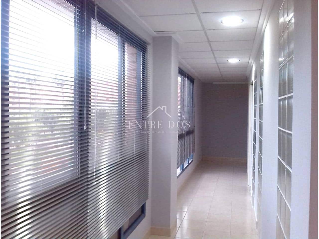 Kaupallinen myytävänä paikassa Vila-real - 90 000 € (Ref: 9573683)