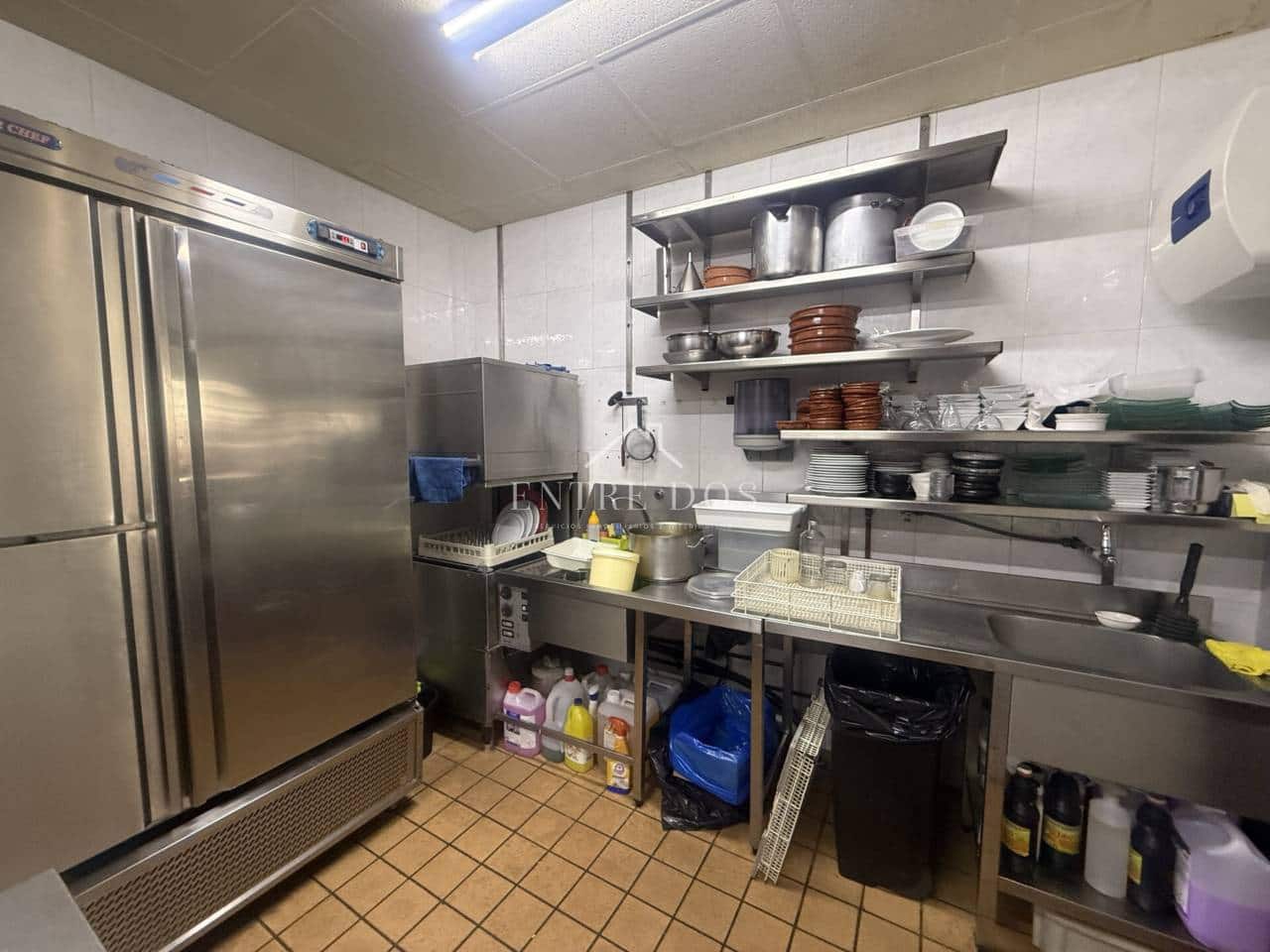 Local Comercial de 2 habitaciones en Castelló de la Plana en venta - 399.000 € (Ref: 9610656)