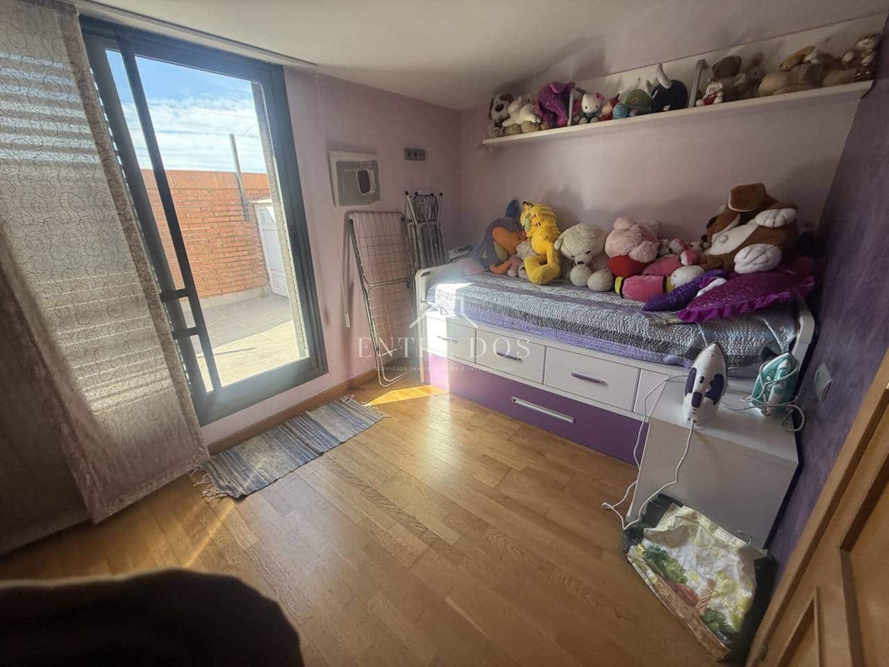 4 sypialnia Apartament na sprzedaż w Castello de la Plana z garażem - 275 000 € (Ref: 9618825)