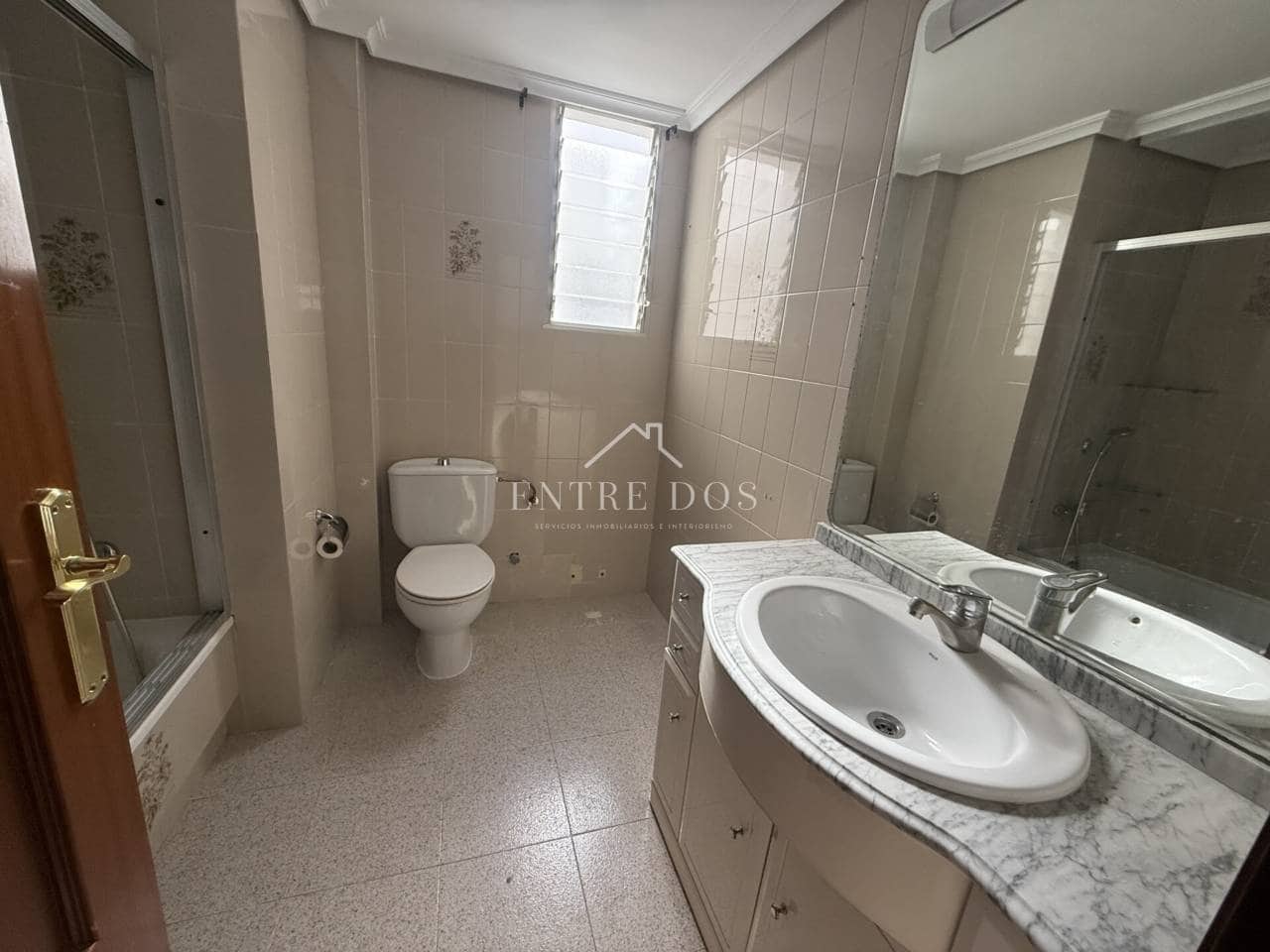 4 bedroom Flat for sale in Almassora / Almazora - € 140,000 (Ref: 9694568)