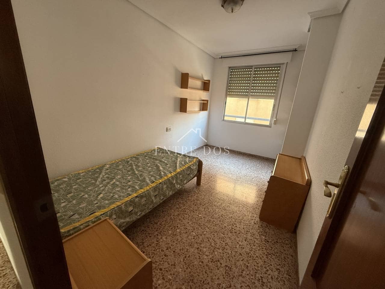 4 bedroom Flat for sale in Almassora / Almazora - € 140,000 (Ref: 9694568)