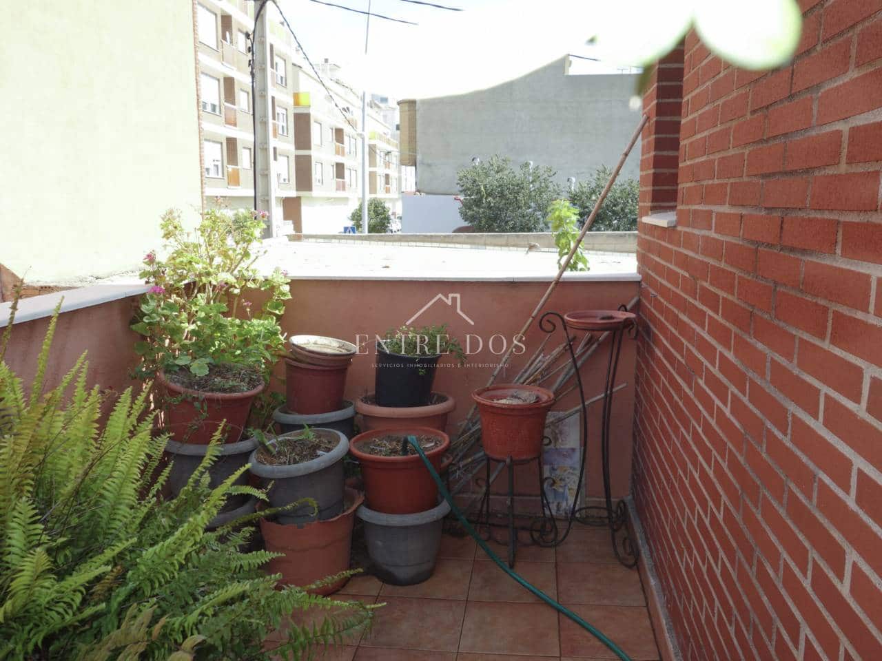 3 soverom Rekkehus til salgs i Almassora / Almazora med garasje - € 234 000 (Ref: 9785972)