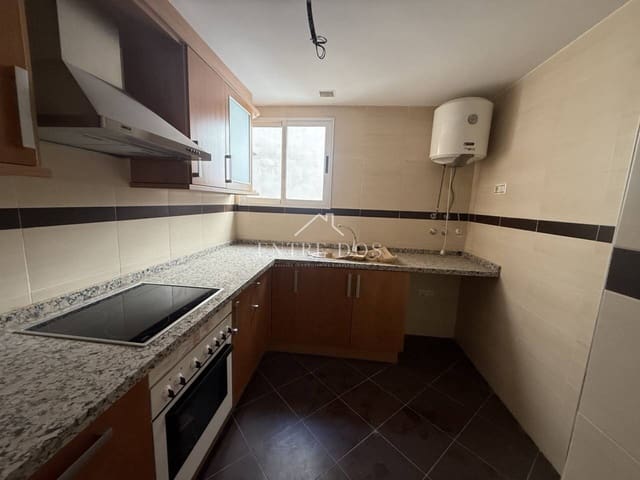 Piso de 2 habitaciones en Onda en venta con garaje - 120.000 € (Ref: 9805869)
