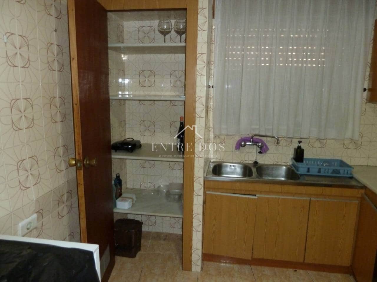 Casa de 5 habitaciones en Vila-real en venta - 150.000 € (Ref: 9810946)