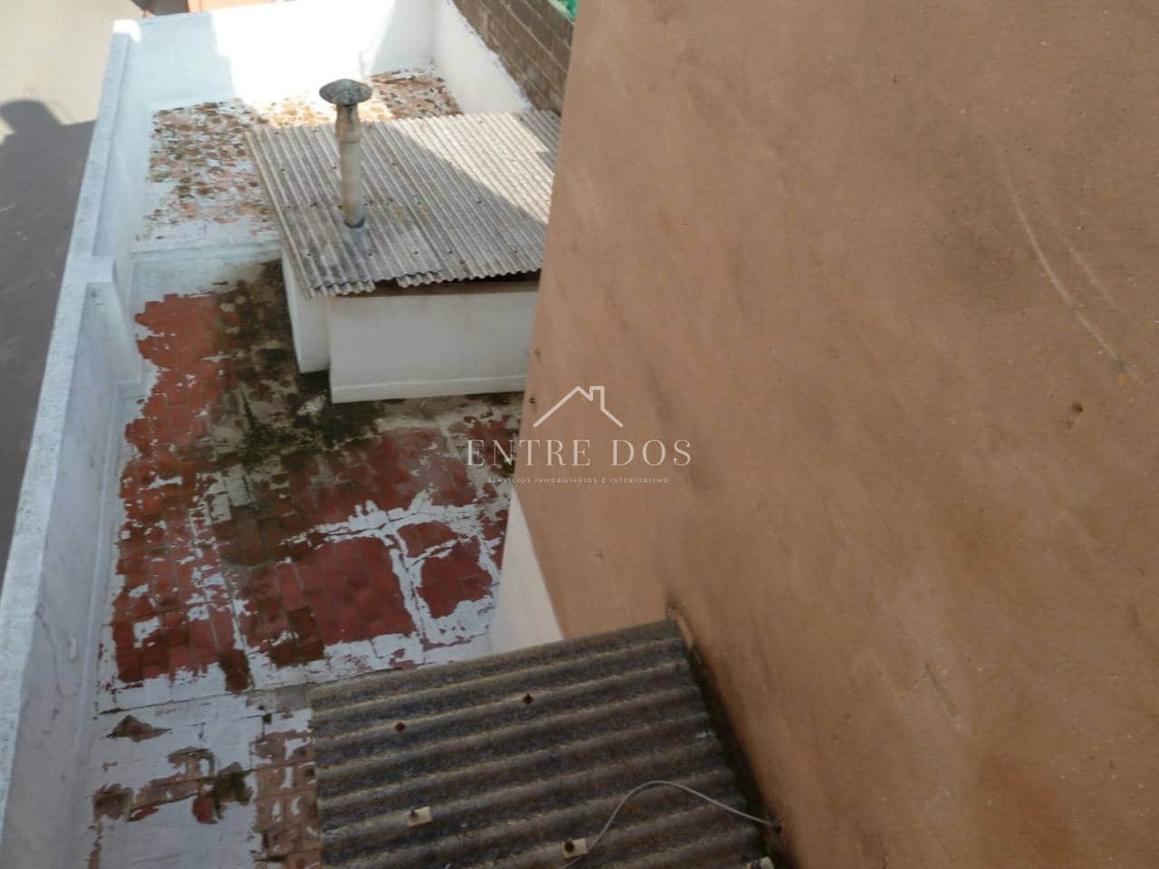 Casa de 5 habitaciones en Vila-real en venta - 150.000 € (Ref: 9810946)